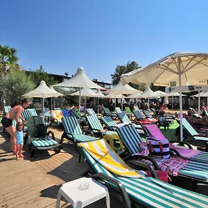 4* Otel Manolya